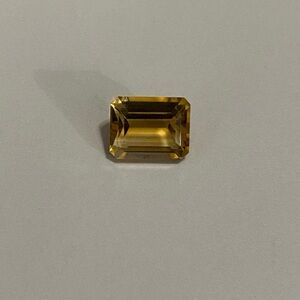 Beautiful Citrine Gemstone- 2.5ct